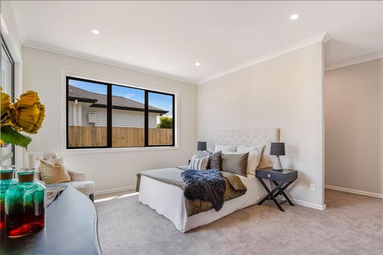 Photo of property in 15 Cutfield Lane, Kumeu, 0810