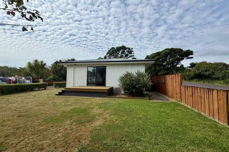 Photo of property in 14a Omata Road, Westown, New Plymouth, 4310