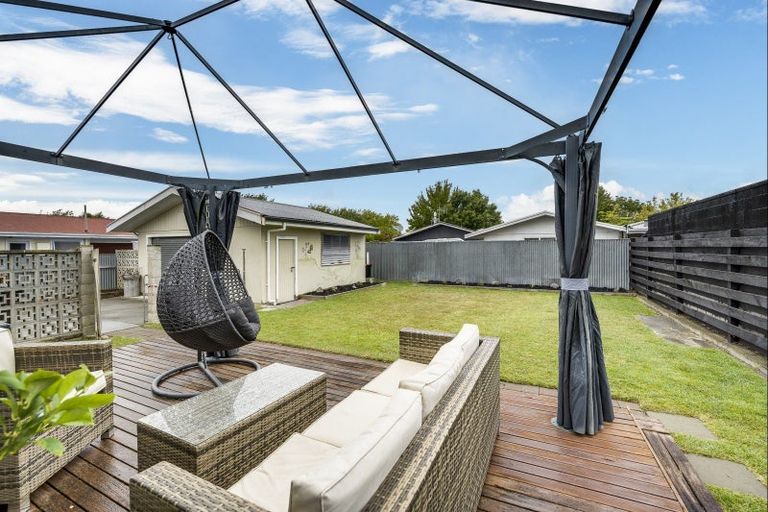 Photo of property in 74 Leicester Avenue, Tamatea, Napier, 4112
