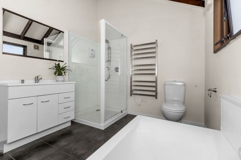 Photo of property in 51a-b Faraday Street, Hospital Hill, Napier, 4110