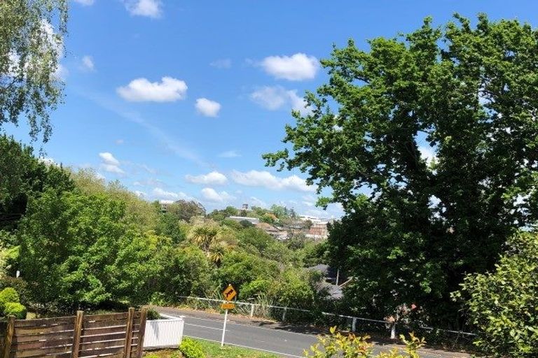 Photo of property in 5/146 River Road, Hamilton East, Hamilton, 3216