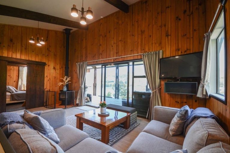 Photo of property in 5b Kingfisher Road, Takamatua, 7581