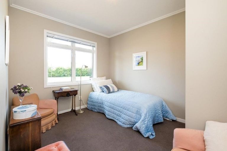 Photo of property in 8 Te Heipora Place, Havelock North, 4130