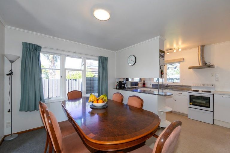 Photo of property in 24 Mill Road, Clive, 4102