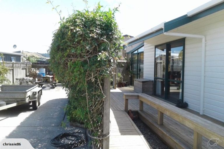 Photo of property in 28 Protea Crescent, Whitianga, 3510