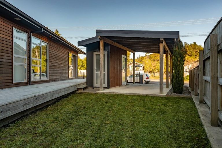 Photo of property in 39a Ruapehu Street, Paraparaumu, 5032