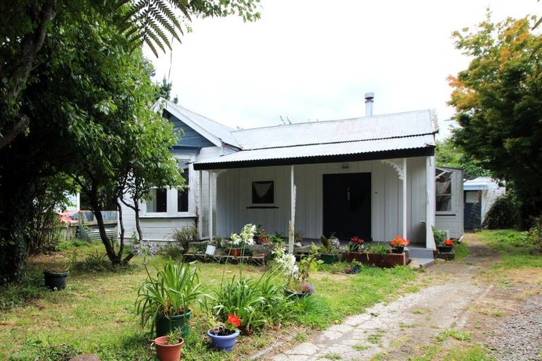 Photo of property in 13 Ormond Street, Woodville, 4920