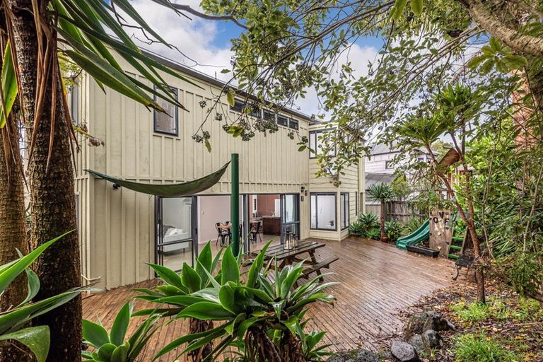 Photo of property in 44a Arawa Street, New Lynn, Auckland, 0600