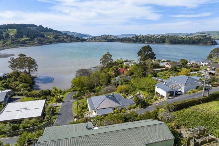 Photo of property in 22 Shandon Street, Roseneath, Port Chalmers, 9023