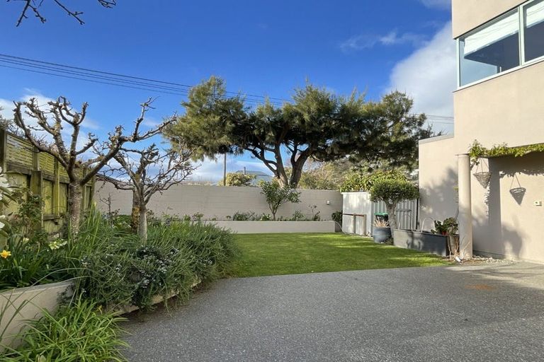 Photo of property in 1/110 Nayland Street, Sumner, Christchurch, 8081