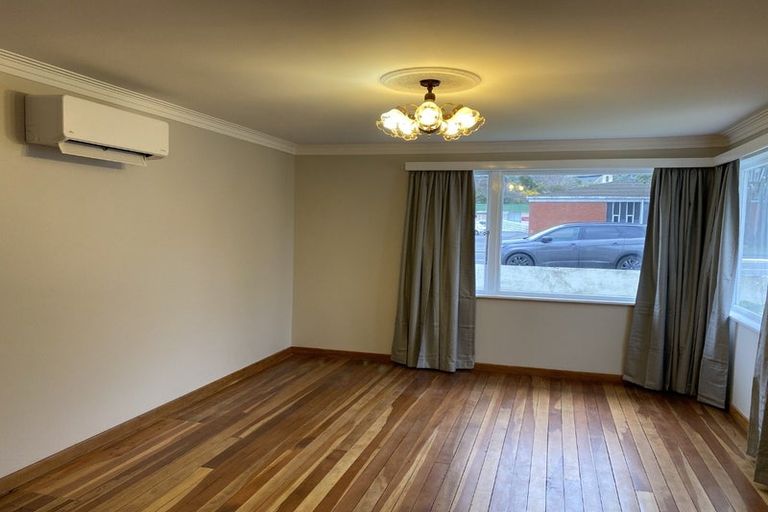 Photo of property in 148 Main Road, Tawa, Wellington, 5028