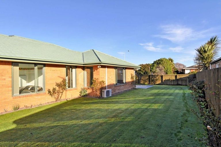 Photo of property in 27 Dufek Crescent, Wigram, Christchurch, 8042