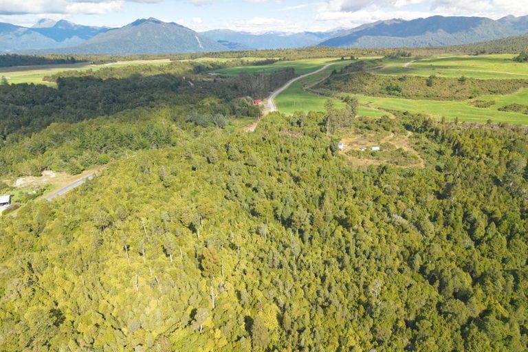 Photo of property in 52 Aratika Drive, Arnold Valley, 7872