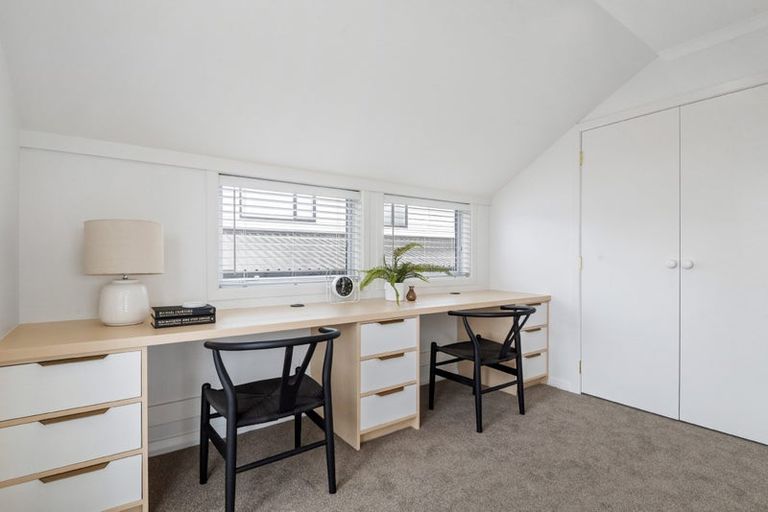 Photo of property in 14 Egremont Street, Belmont, Auckland, 0622