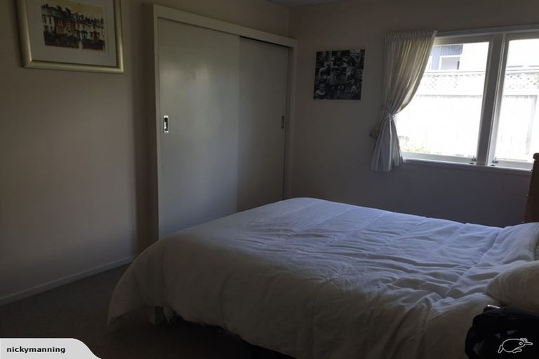 Photo of property in 1/2 Purchas Road, Hauraki, Auckland, 0622