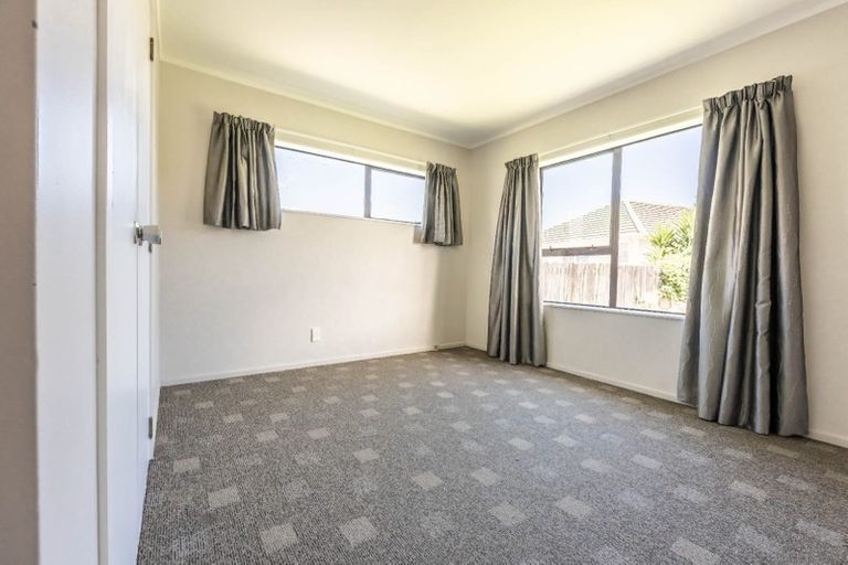 Photo of property in 44 Trimdon Street, Randwick Park, Auckland, 2105