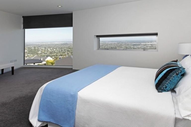 Photo of property in 12 Kenmure Drive, Huntsbury, Christchurch, 8022