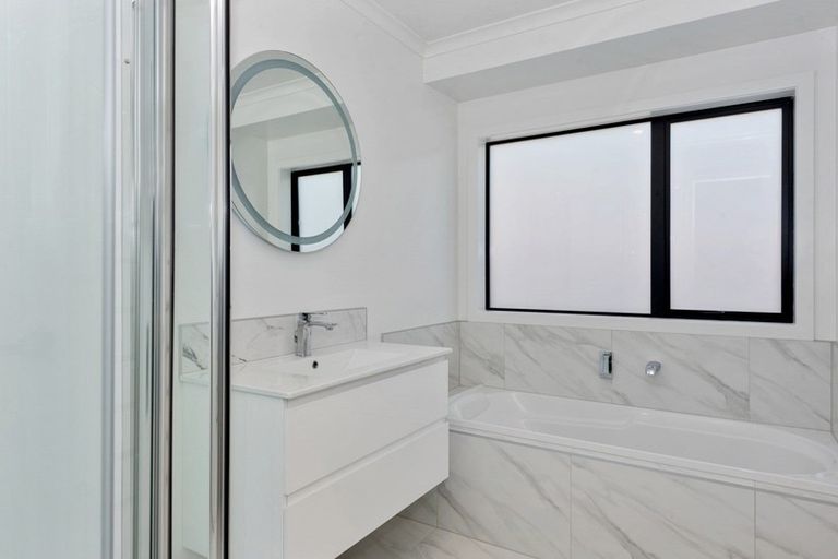 Photo of property in 12c Jamieson Crescent, St Andrews, Hamilton, 3200