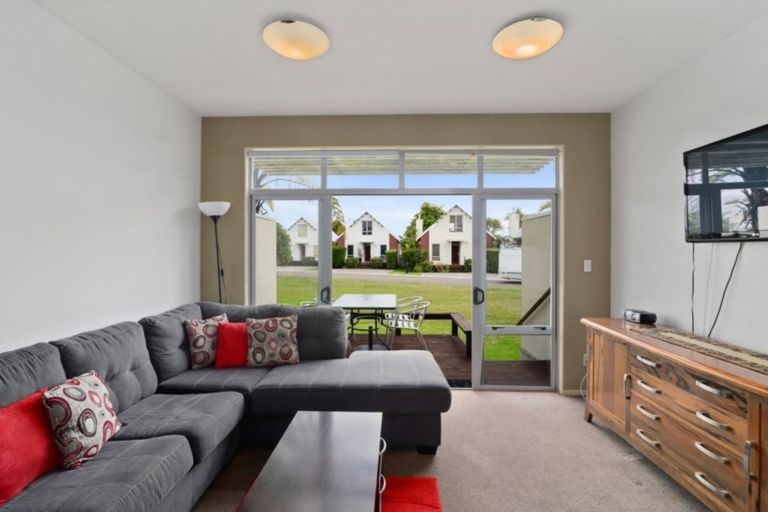 Photo of property in 9/1420 Hamurana Road, Mourea, Rotorua, 3074