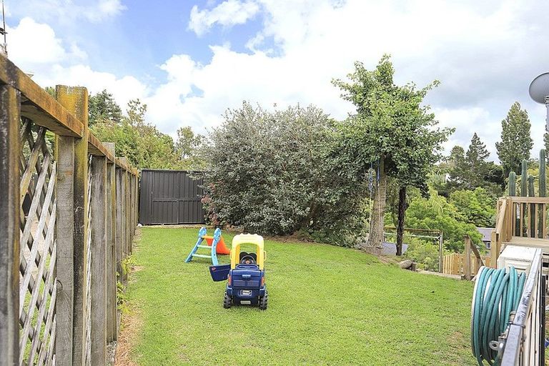 Photo of property in 2/2 Pukeko Lane, Brookfield, Tauranga, 3110