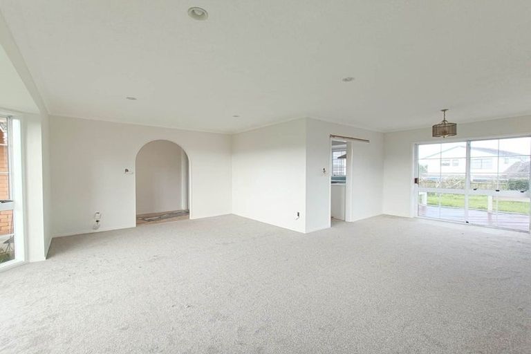 Photo of property in 139 Whitford Road, Somerville, Auckland, 2014