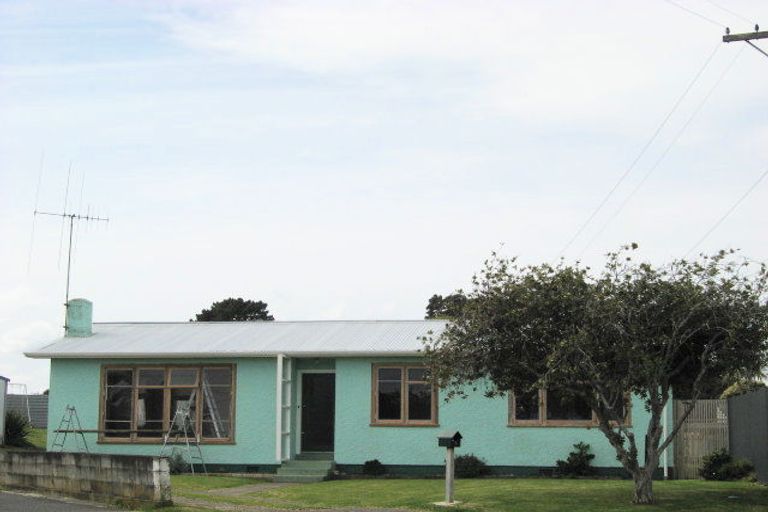 Photo of property in 9 Andrews Place, Gonville, Whanganui, 4501