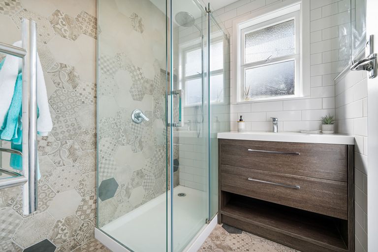 Photo of property in 65 Farquhar Road, Glendene, Auckland, 0602