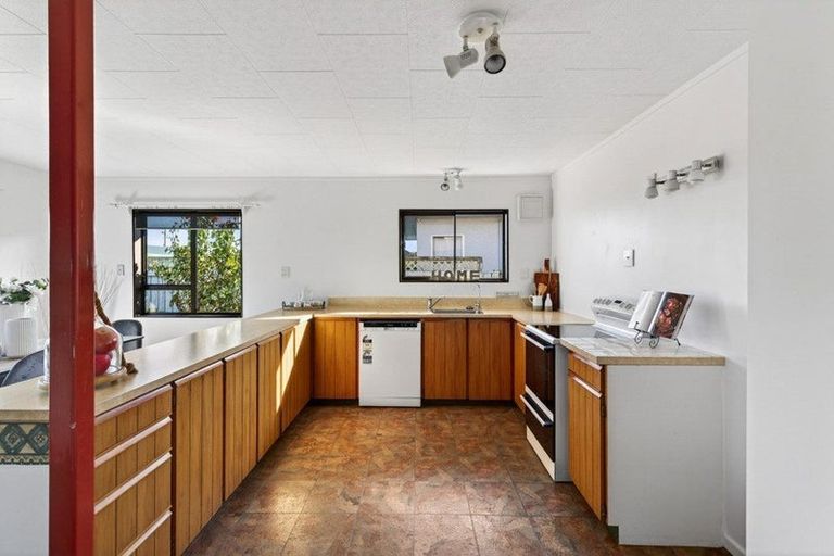 Photo of property in 26 Flanders Avenue, Onekawa, Napier, 4110