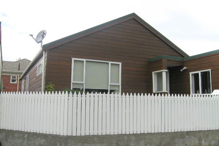 Photo of property in 1b Takatimu Way, Johnsonville, Wellington, 6037