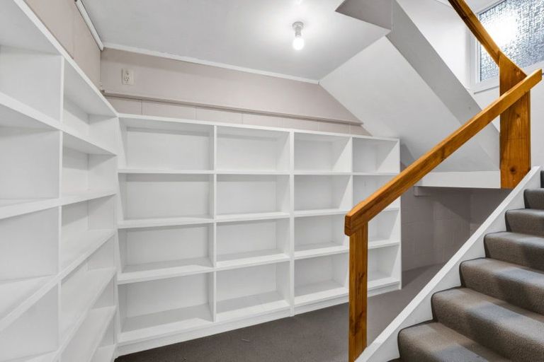 Photo of property in 157 Vivian Street, New Plymouth, 4310