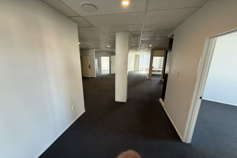 Photo of property in 1/8 Lipman Street, Mount Victoria, Wellington, 6011