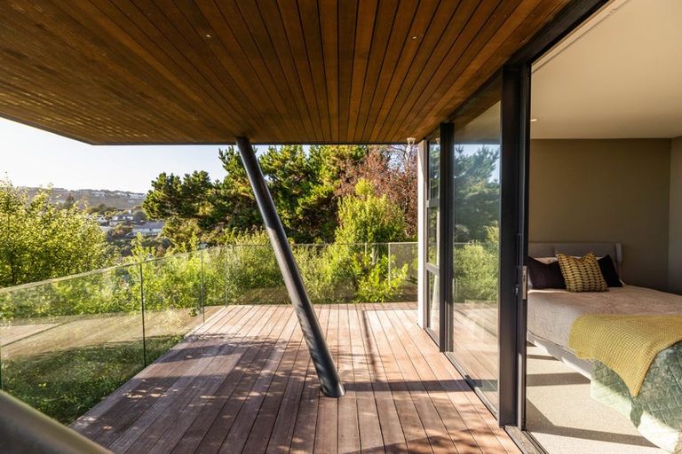 Photo of property in 37 Mount Pleasant Road, Mount Pleasant, Christchurch, 8081