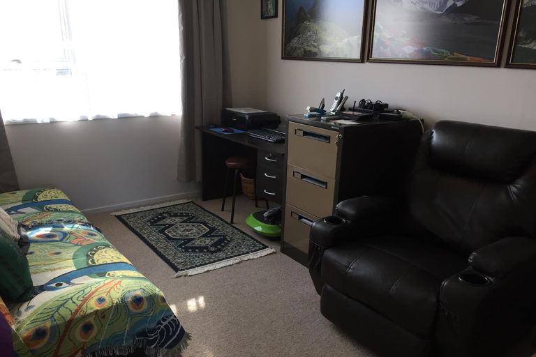 Photo of property in 5 Hillary Street, Waimate, 7924