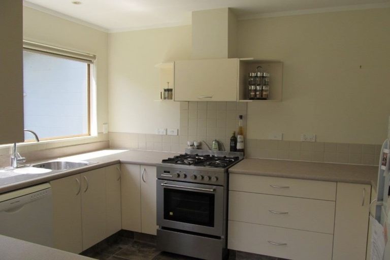 Photo of property in 31 Penryn Drive, Camborne, Porirua, 5026