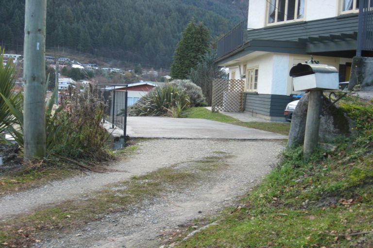 Photo of property in 6 Turner Street, Queenstown, 9300