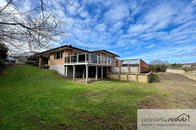 Photo of property in 6c Highfield Place, Highlands Park, New Plymouth, 4312