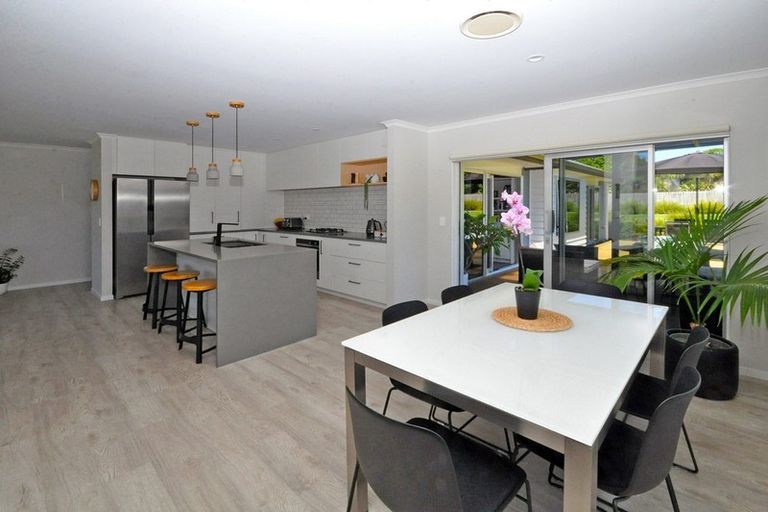 Photo of property in 9 Magnolia Lane, Kaukapakapa, Helensville, 0875