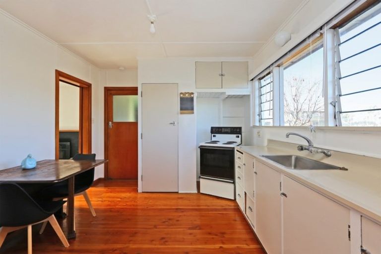 Photo of property in 21 Hyla Road, Haumoana, 4102