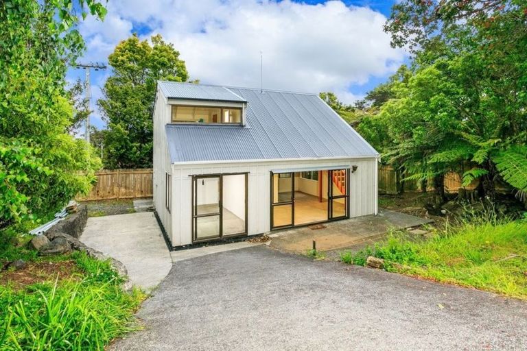 Photo of property in 2/25a Balmain Road, Birkenhead, Auckland, 0626