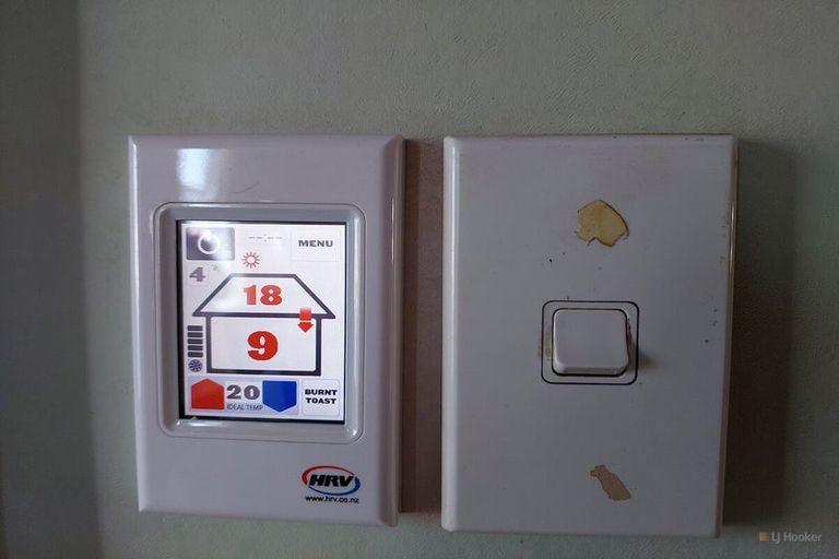 Photo of property in 5 Edward Street, Waimate, 7924