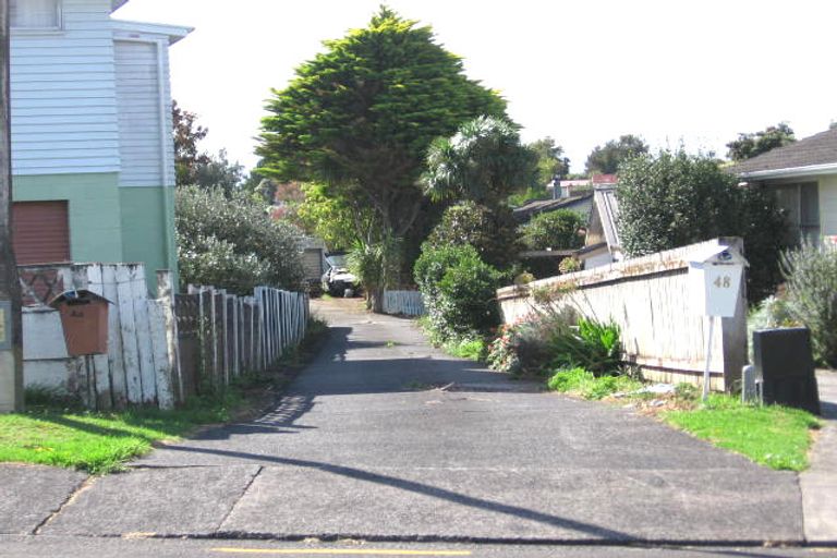 Photo of property in 46 Kaikoura Street, Henderson, Auckland, 0612