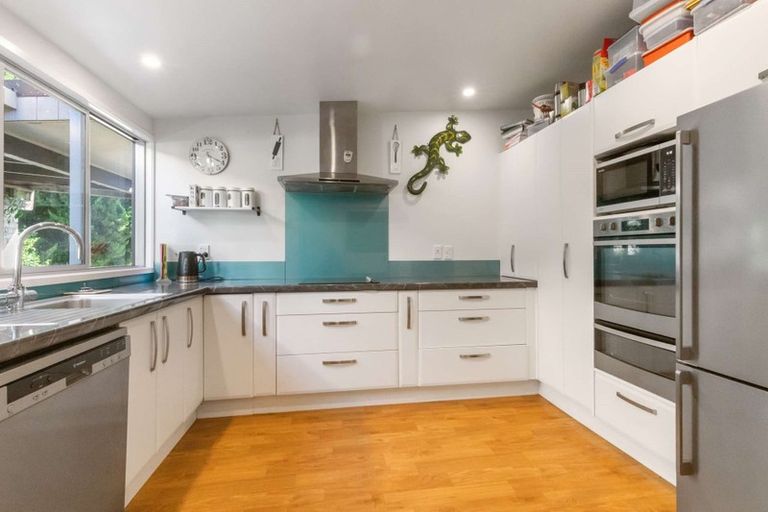 Photo of property in 28 Iles Road, Lynmore, Rotorua, 3010