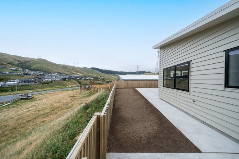 Photo of property in 67 Crompton Avenue, Churton Park, Wellington, 6037