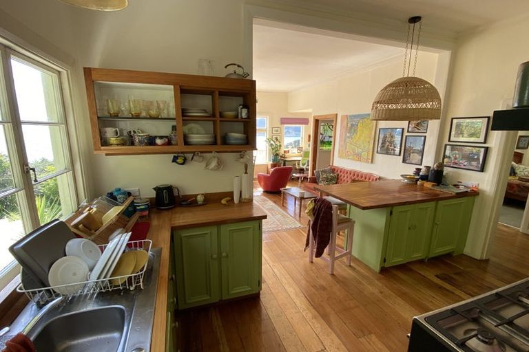 Photo of property in 114b Maida Vale Road, Roseneath, Wellington, 6011