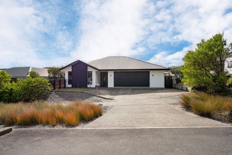 Photo of property in 70 Sanctuary Drive, Stoke, Nelson, 7011