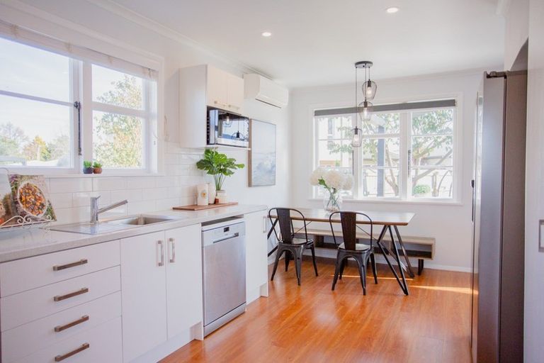 Photo of property in 10 Hurley Place, Cambridge, 3434