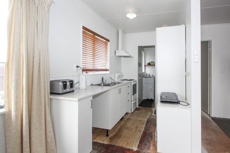 Photo of property in 8a Arklow Place, Flaxmere, Hastings, 4120