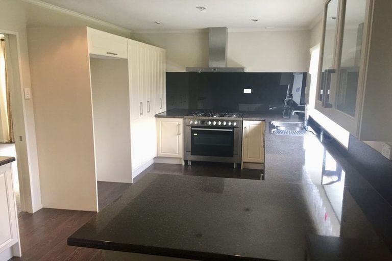 Photo of property in 32a Kenneth Small Place, Remuera, Auckland, 1050
