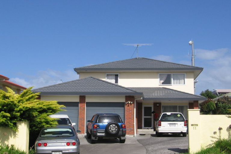 Photo of property in 11 Millstream Drive, Henderson, Auckland, 0610