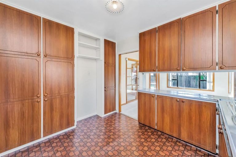 Photo of property in 27 Lochee Road, Upper Riccarton, Christchurch, 8041